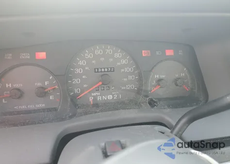 2003 Mercury Grand Marquis Gs z USA, uszkodzony, nr VIN 2MEFM74W03X644589